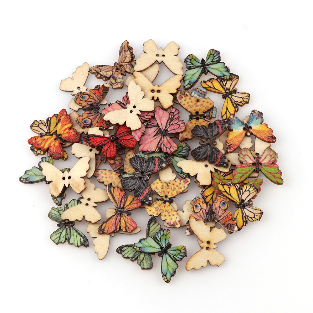 50個入り 蝶々型木製ボタン ミックスカラー DIYボタン  - Embellishments For Scrapbooking のレビューと価格